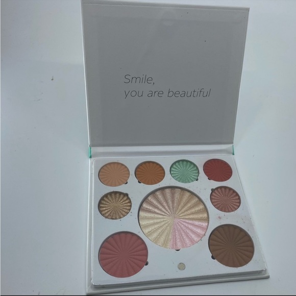 OFRA Good to Go Mini Mix Palette - Picture 6 of 8